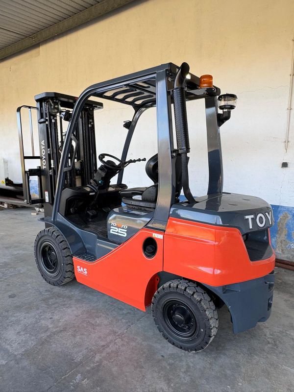 Empilhador TOYOTA 52-8FDF25 - Image 4